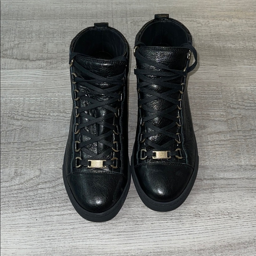 Balenciaga Arena Black/Gold Sneakers